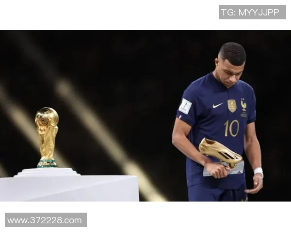 姆巴佩欧冠夜精彩帽子戏法赛后言辞透露未来去向已成定局