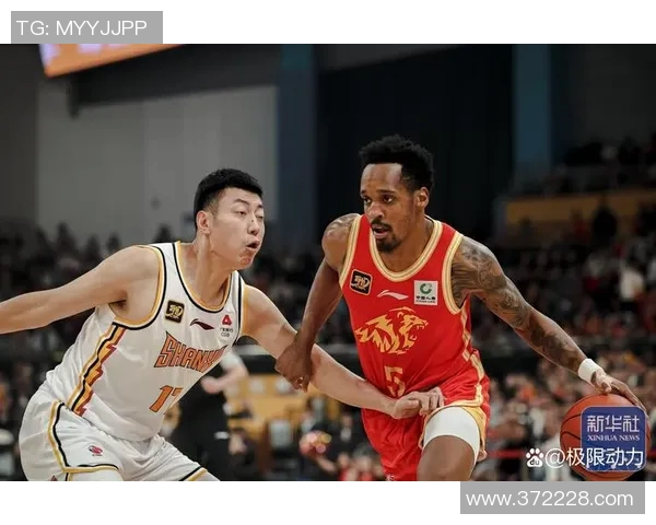 CBA精彩对决广东队迎战浙江队争夺季后赛席位的关键战役