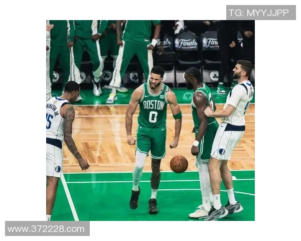 塔图姆豪取60分致敬科比绿军逆转尼克斯刷新队史新高