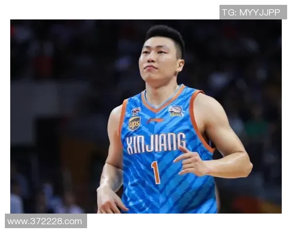 扎克拉文的篮球之路：从天赋少年到NBA全明星的成长历程