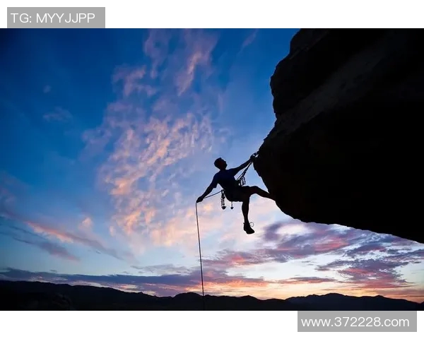 广州攀岩队的蜕变之路极限运动联赛中的奋斗与荣耀