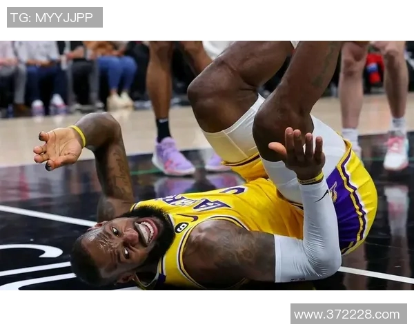 湖人对阵活塞精彩比赛录像回放全程回顾与精彩瞬间分析 湖人对阵活塞精彩比赛录像回放全程回顾与精彩瞬间分析